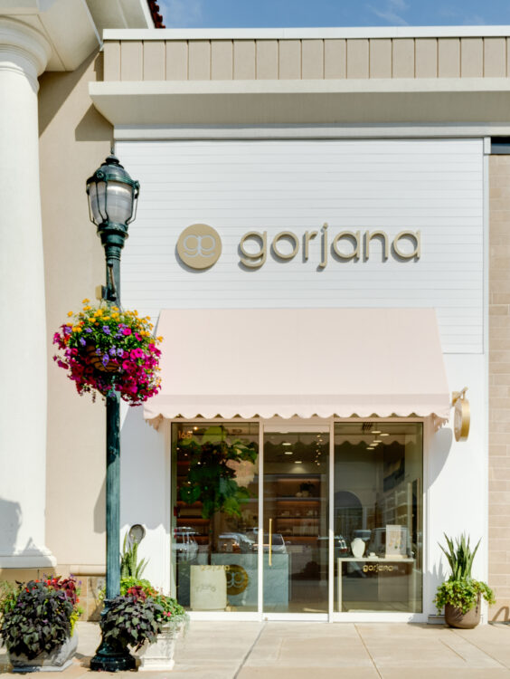 Store front image of gorjana at The Summit in Birmingham, AL.